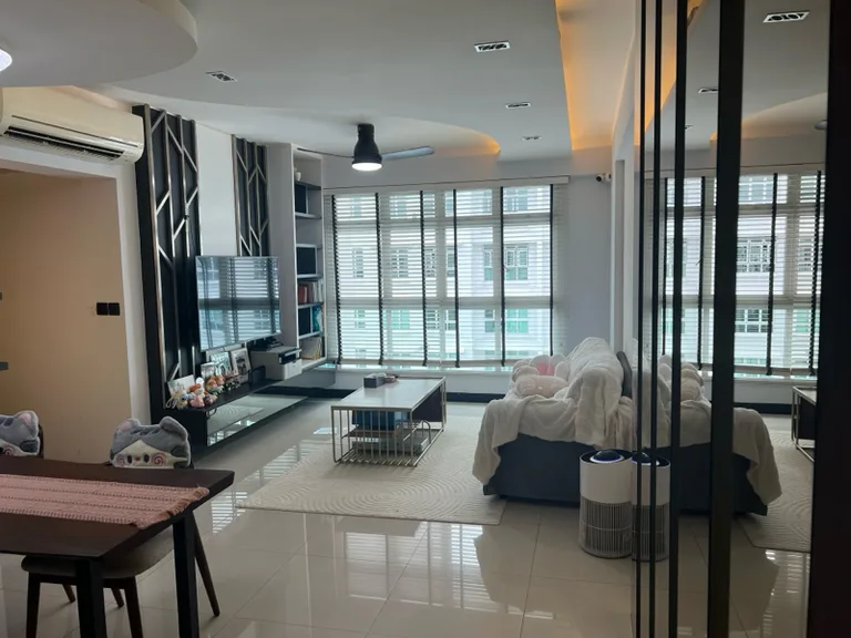Compassvale Ancilla image 1 of 9