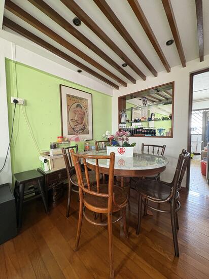 757 Yishun Street 72 photo 3