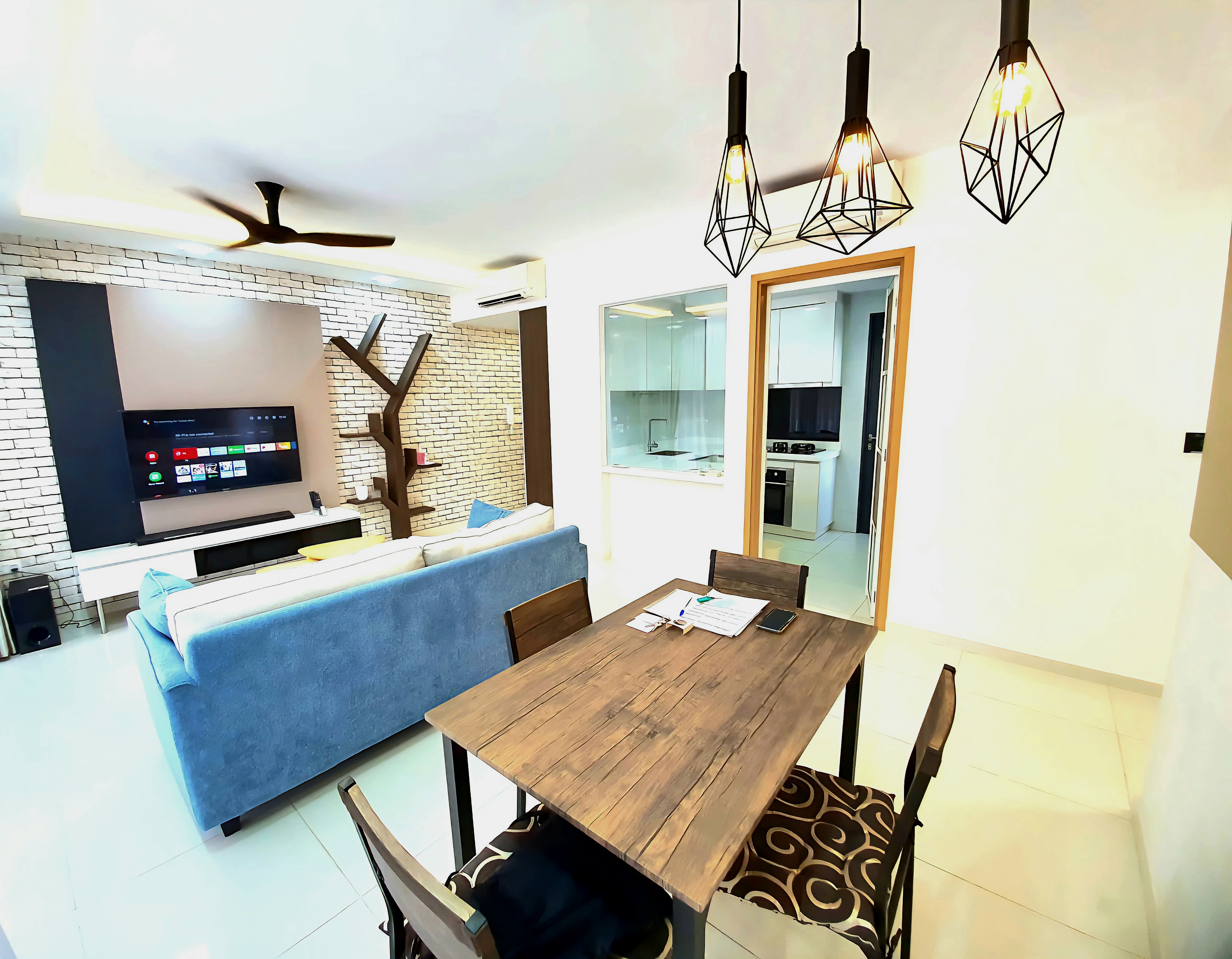 SKYPARK RESIDENCES photo 5