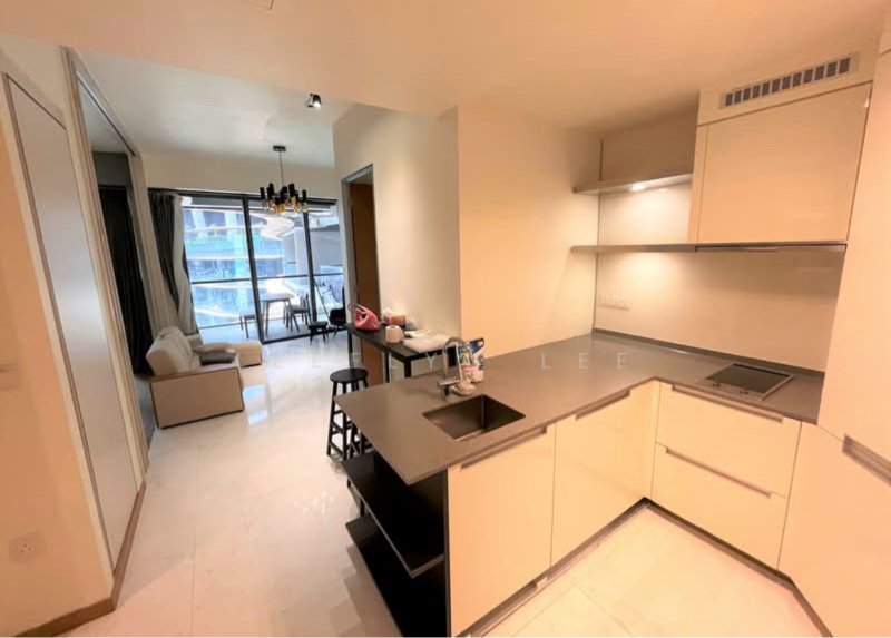 MARINA ONE RESIDENCES image 1 of 5
