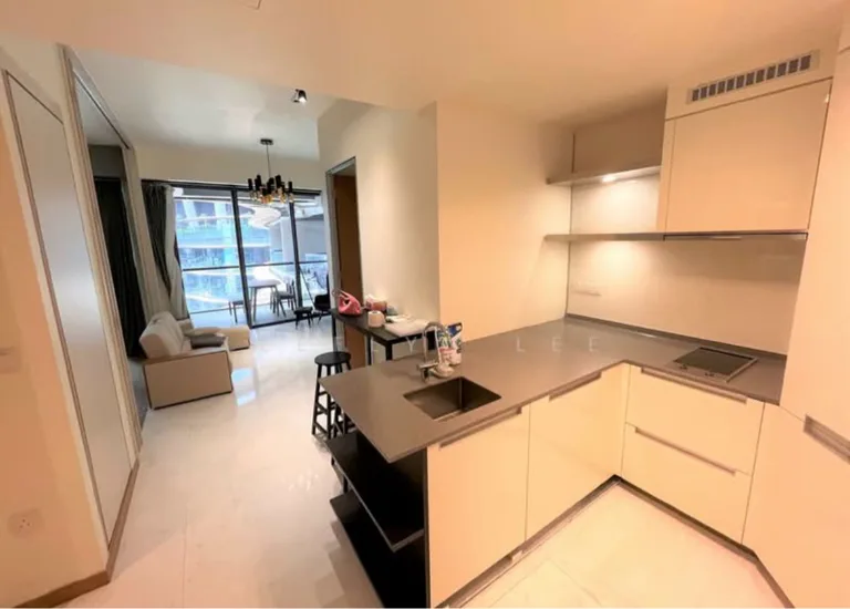 Marina One Residences image 1 of 5