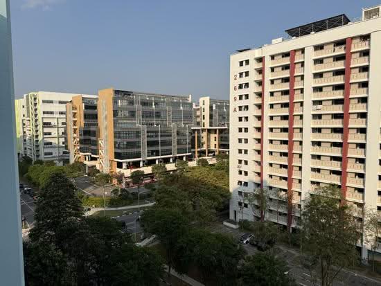 269 Yishun Street 22 photo 3