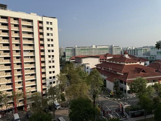 269 Yishun Street 22 photo 4