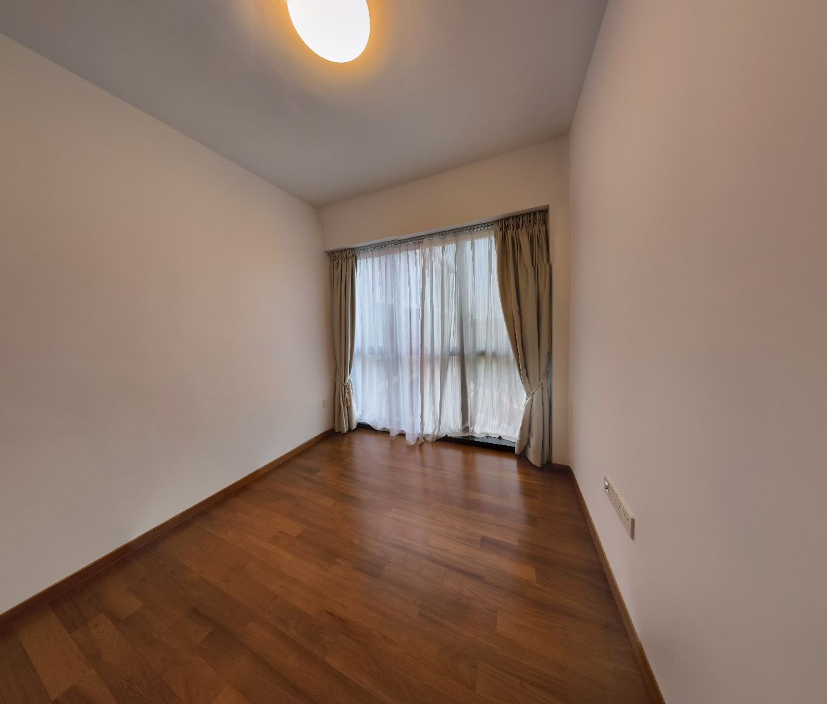 Fourth Avenue Residences photo 5