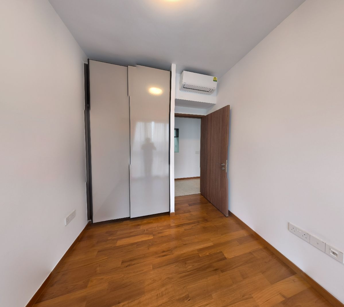 Fourth Avenue Residences photo 6