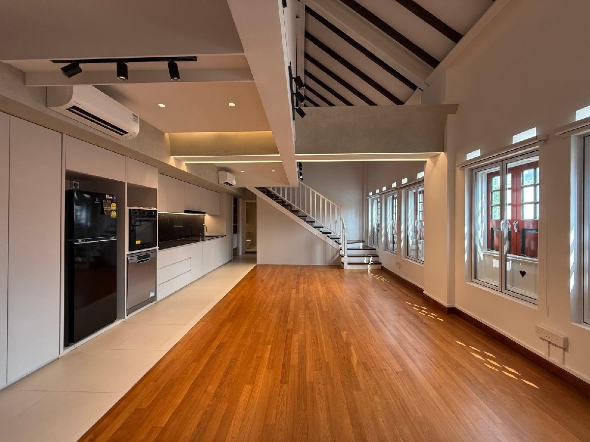 Empire Lofts image 1 of 10