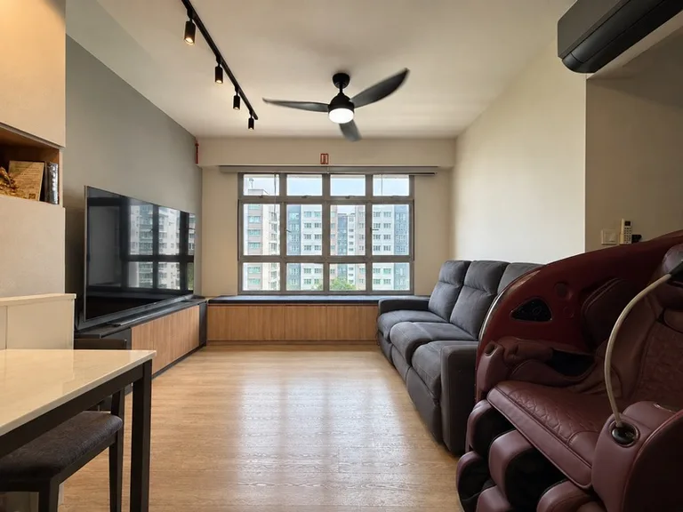 229B Sumang Lane image 1 of 10