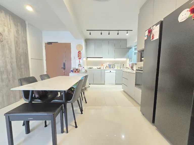 623A Tampines Ave 12 image 1 of 7