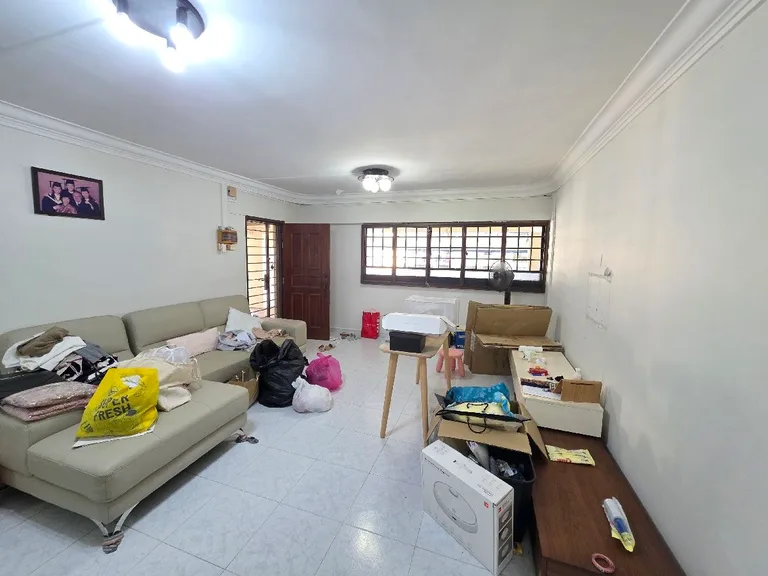 56 Telok Blangah Hts image 1 of 4