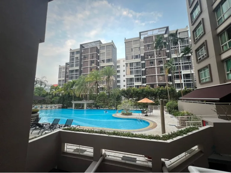 Hillview Residence image 1 of 9
