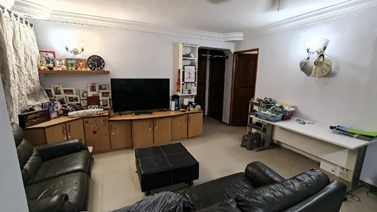 899A Woodlands Dr 50 image 1 of 9