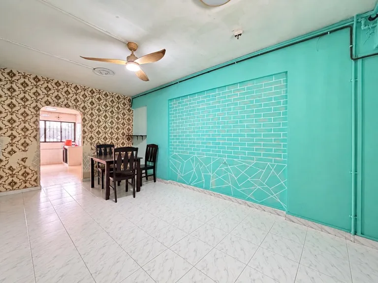 174 Ang Mo Kio Ave 4 image 1 of 10