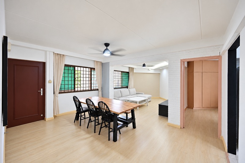458 Pasir Ris Dr 4 image 1 of 10