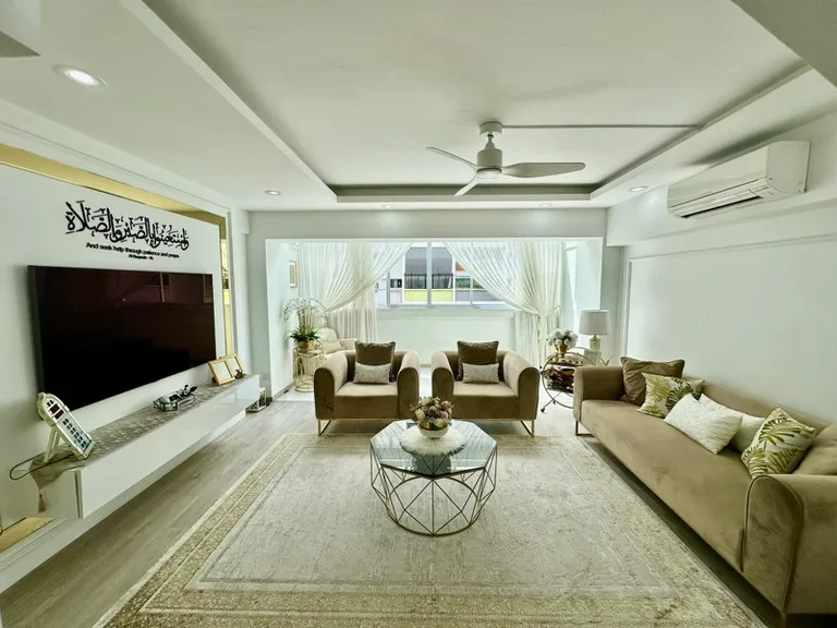 611 Yishun St 61 image 1 of 10