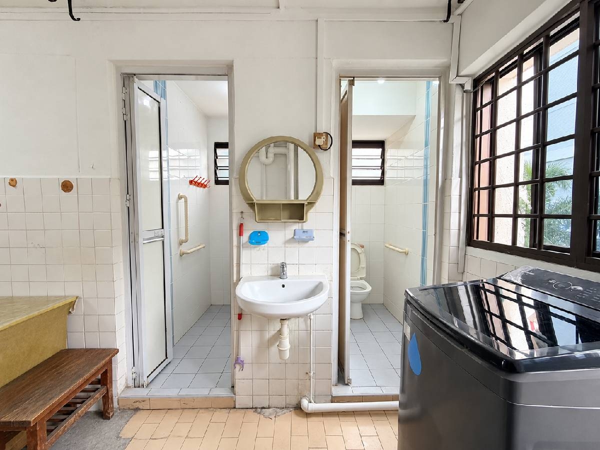 172 Ang Mo Kio Ave 4 image 1 of 8
