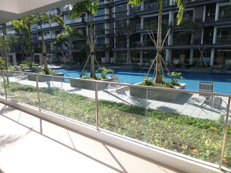 Hedges Park Condominium image 1 of 10