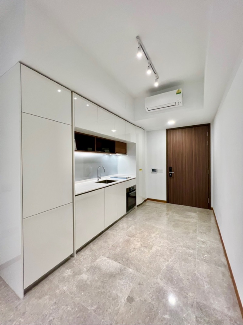 Fourth Avenue Residences image 1 of 7