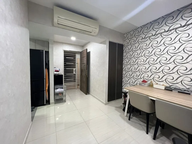 311A Clementi Ave 4 image 1 of 10