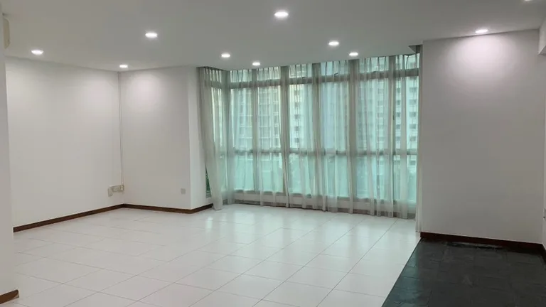 106B Punggol Field image 1 of 6