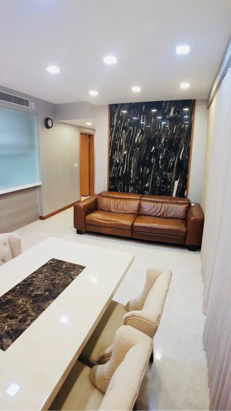 The Shore Residences photo 2