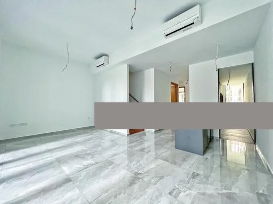 The Verandah Residences image 1 of 10