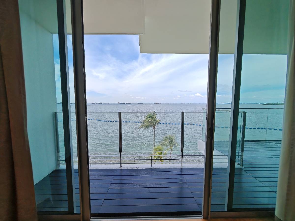The Azure photo 3