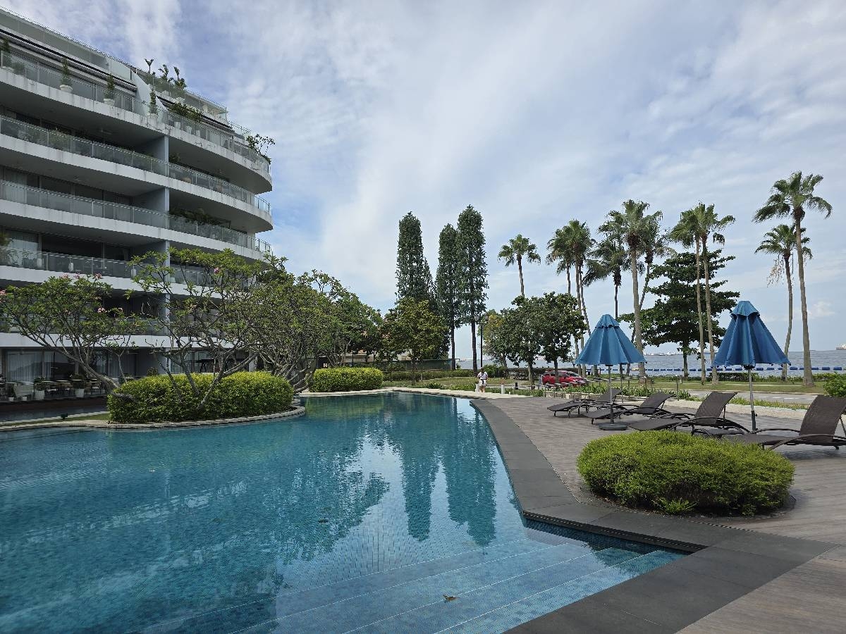 The Coast at Sentosa Cove