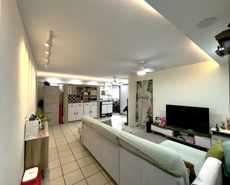 653 Yishun Ave 4 image 1 of 10