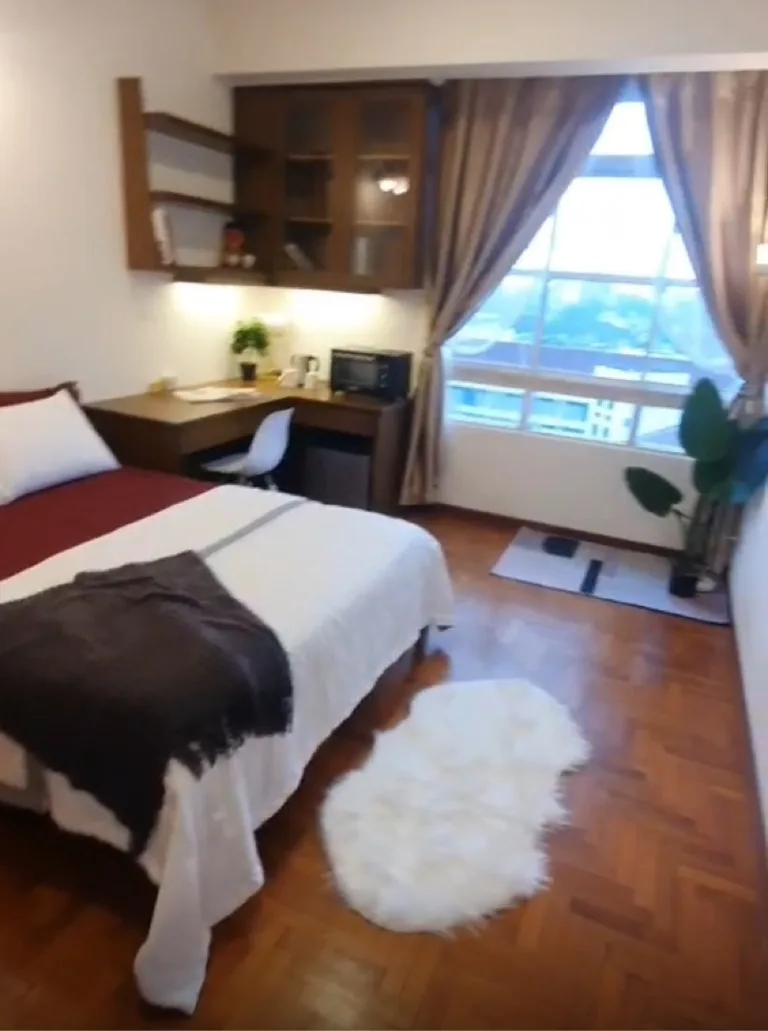 Bishan Park Condominium image 1 of 10