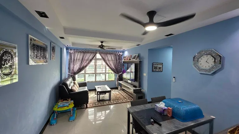 672D Edgefield Plains image 1 of 6