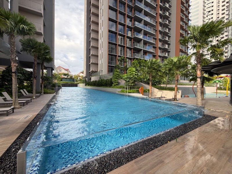 Amo Residence image 1 of 6