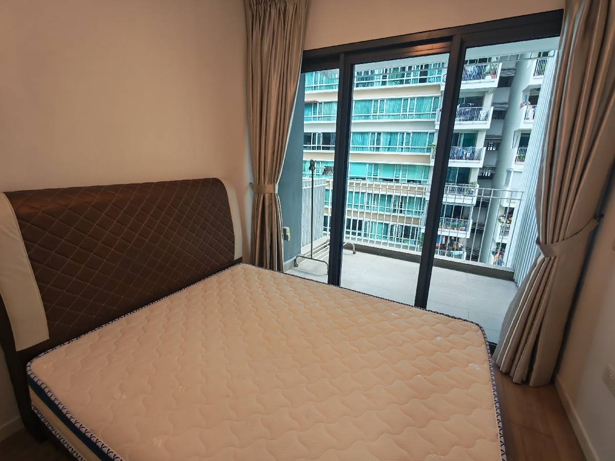 The Lakefront Residences photo 4