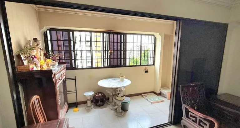 681A Jurong West Ctrl 1 image 1 of 5