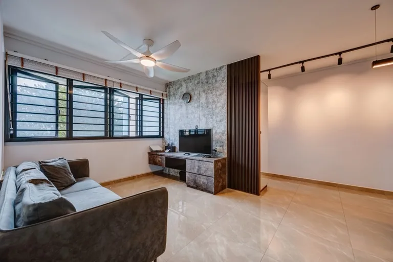 221 Lor 8 Toa Payoh image 1 of 7