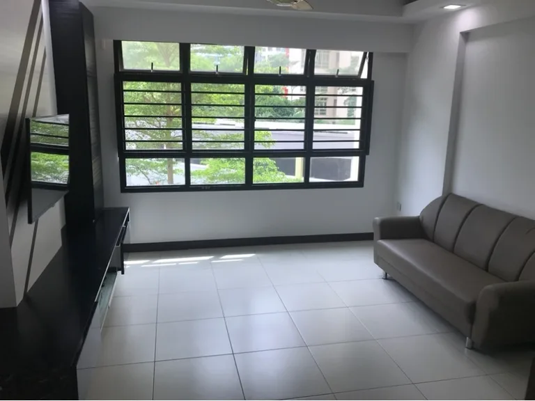 168C Punggol Field image 1 of 9
