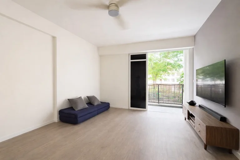287A Compassvale Cres image 1 of 10