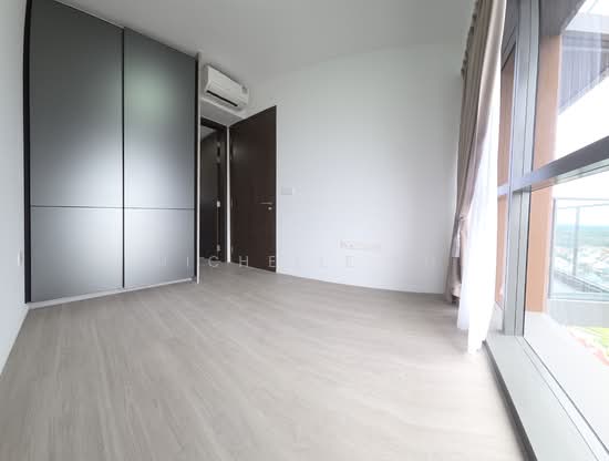 AMO Residence photo 5