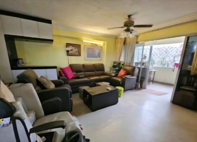 532 Pasir Ris Dr 1 image 1 of 5