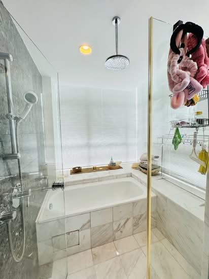 Nathan Residences photo 6