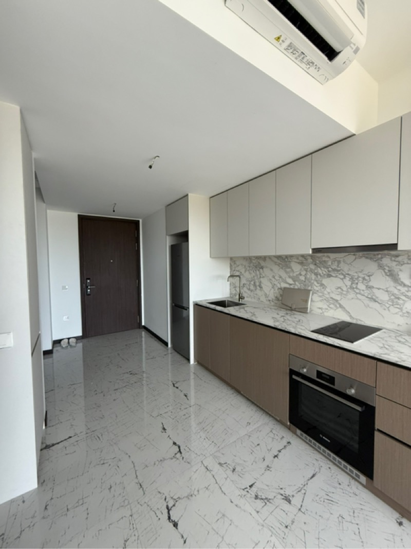 Pasir Ris 8 photo 4