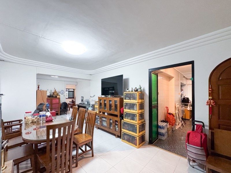 570 Hougang St 51 image 1 of 10