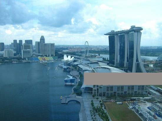 Marina Bay Residences photo 2