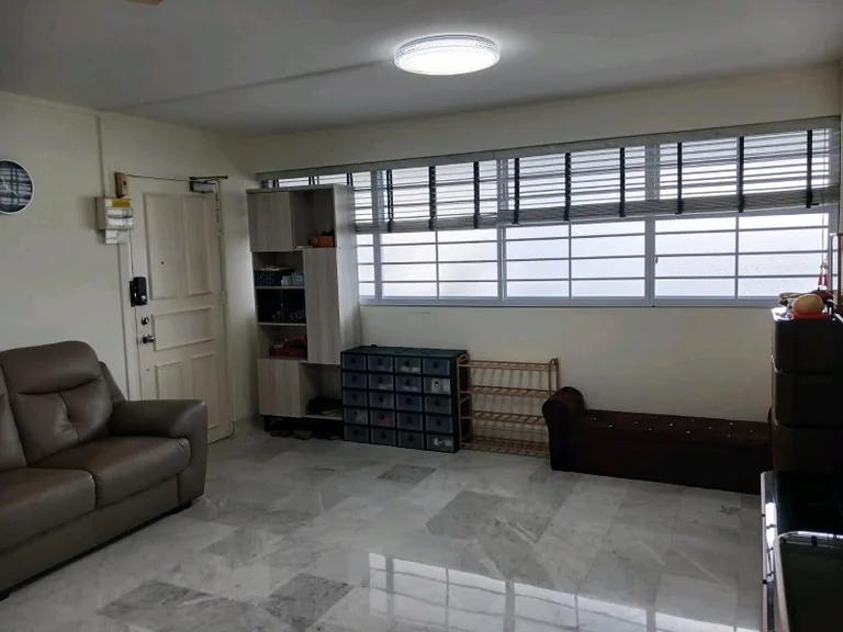 214 Lor 8 Toa Payoh image 1 of 10