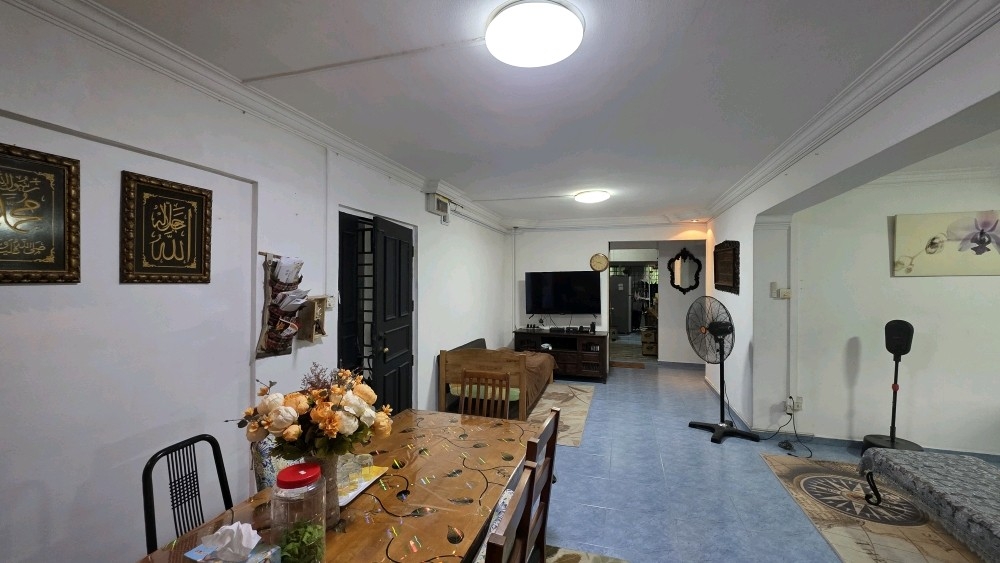701 Woodlands Dr 40