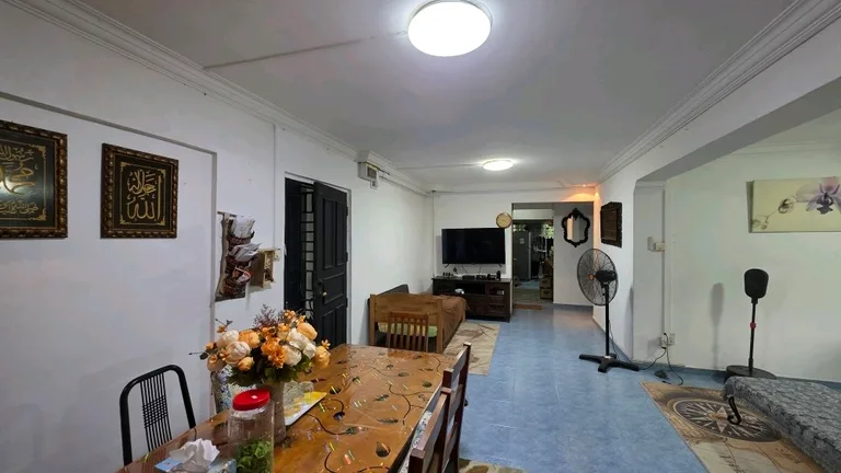 701 Woodlands Dr 40 image 1 of 6
