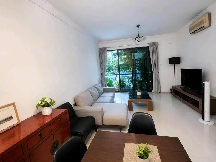 Aston Mansions image 1 of 7
