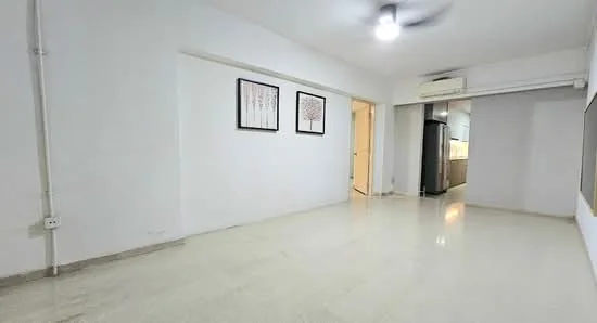 138 Tampines St 11 image 1 of 10