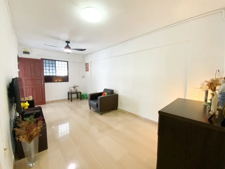 240 Bt Batok East Ave 5 image 1 of 9