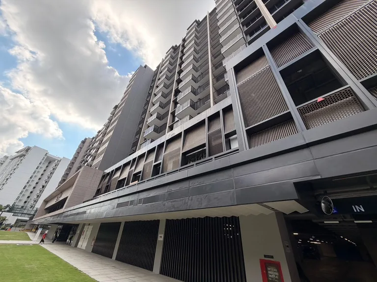 Sceneca Residence image 1 of 10