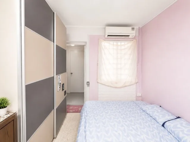 158 Woodlands St 13 image 1 of 5